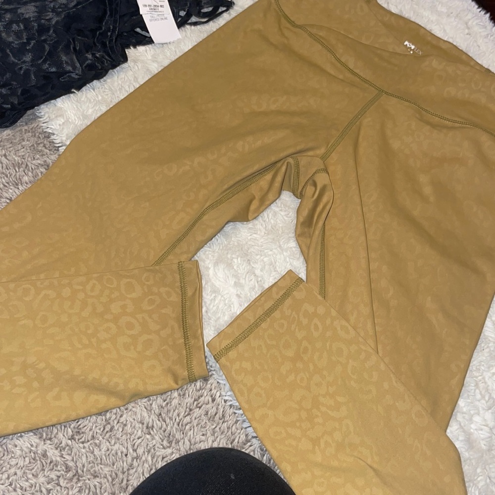 Pop flex leggings size medium